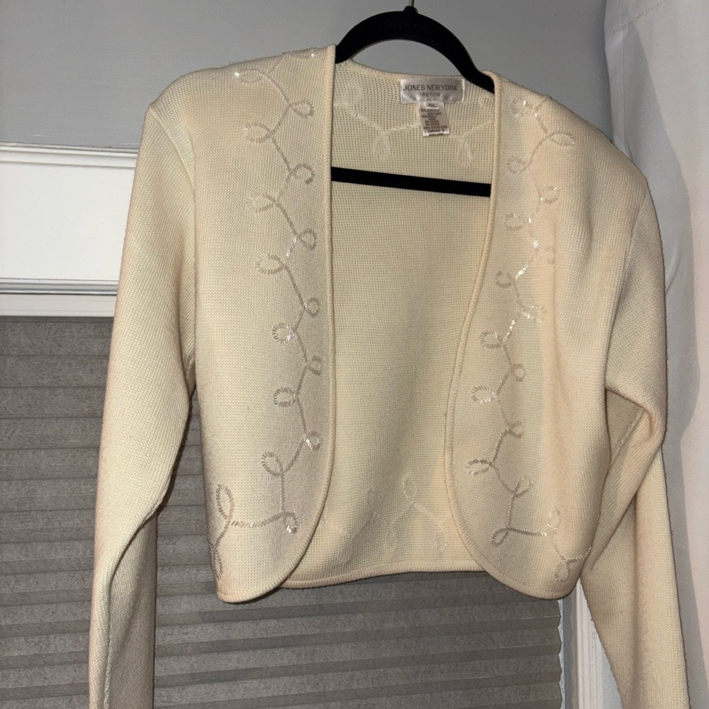 Jones New York Cream Embroidered Open-Front Cropped Cardigan - Picture 2 of 4
